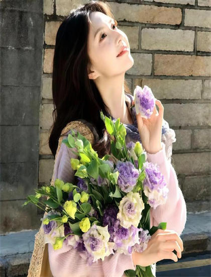 【幕后故事】婚礼教堂的演员们的精彩表演背后 展现影视工作者的专业精神